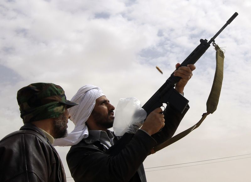 Forţele pro-Gaddafi au folosit prima rachetă SCUD contra rebelilor libieni