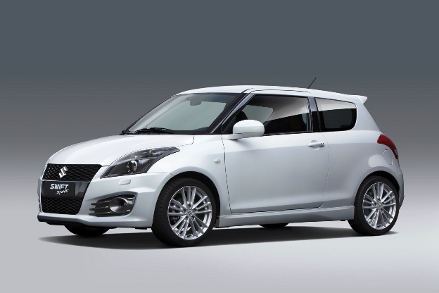 Nu se astâmpără: modelul Suzuki Swift face, din nou, pe sportivul