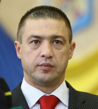 Obreja: "Reacţia lui Morariu: vasalitate şi slugărnicie"