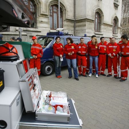 Paramedicii vor ajunge în centrul istoric din Bucureşti pe motociclete