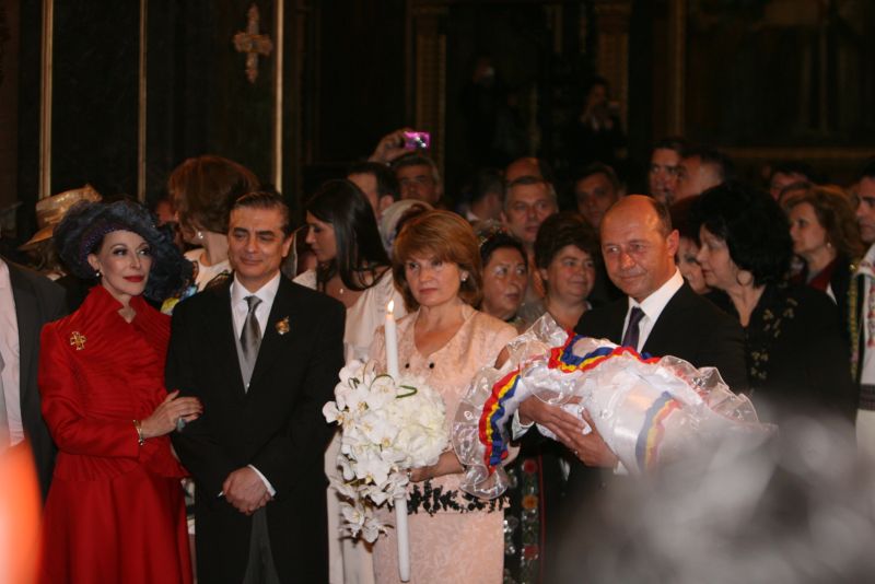 ASR Prinţul Paul: "Vom dona 62,5 % din Castelul Peleş statului român"