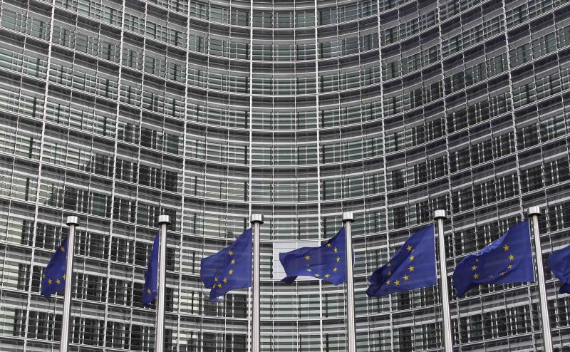 Bruxelles-ul anunţă taxa pe tranzacţiile financiare
