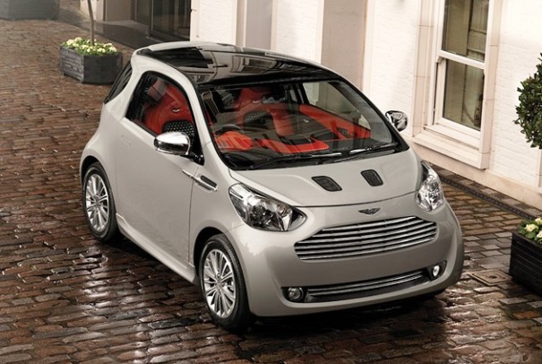 Ce surpriză, Aston Martin nu vinde câte Toyote IQ şi-ar dori!