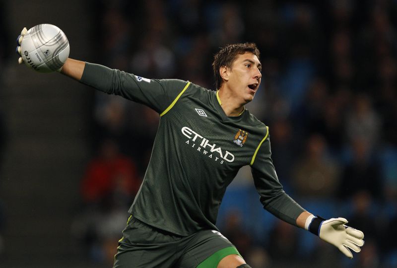 Costel Pantilimon a debutat la Manchester City