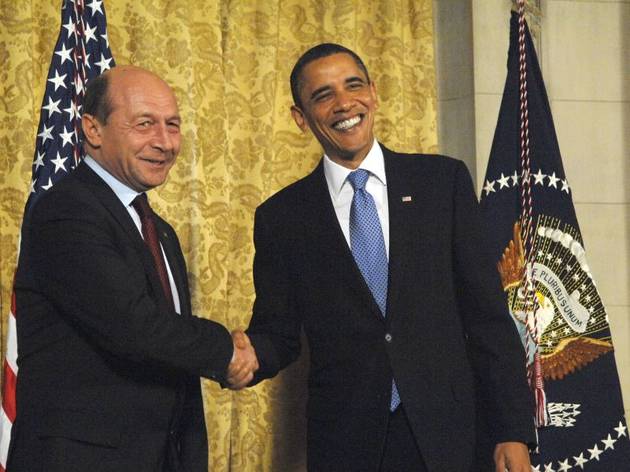 De ce se întâlneşte Traian Băsescu cu Barack Obama