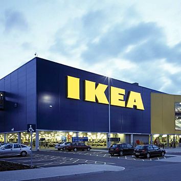 IKEA recheamă o parte din uşile glisante ELGA FENSTAD, după ce clienţii au raportat probleme
