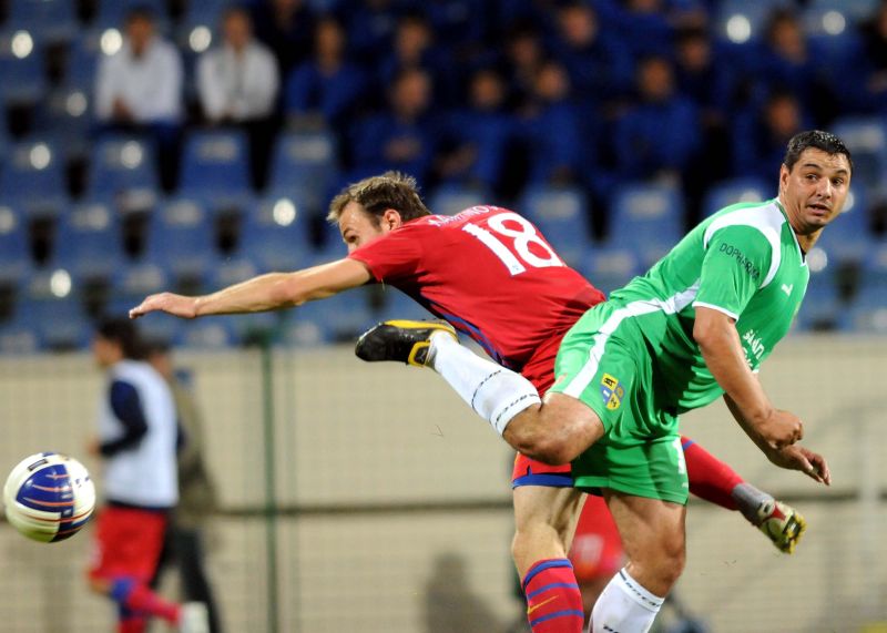 Ionel Ganea: "Am jucat mai bine decât Florin Costea!"