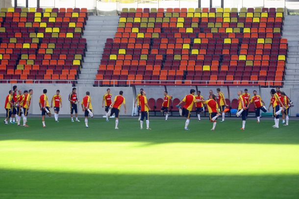 „Naţional Arena” are gazon nou