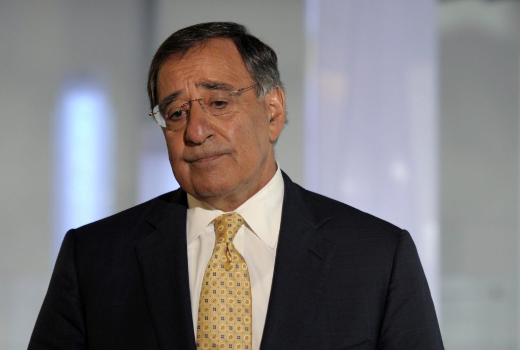 Panetta: O revoltă în Iran, doar o chestiune de timp