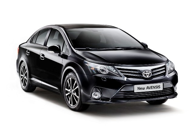 Salonul auto de la Frankfurt 2011: Toyota Avensis, versiunea cu facelift | FOTO