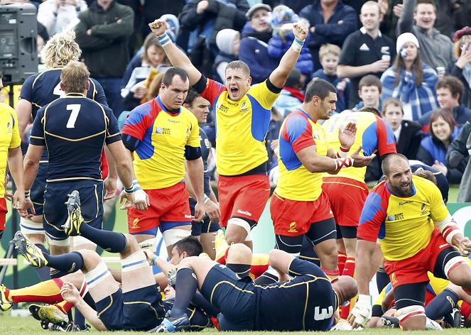 "Stejarii" se bat cu unul dintre cei mai mari rugbyşti din istorie | VIDEO