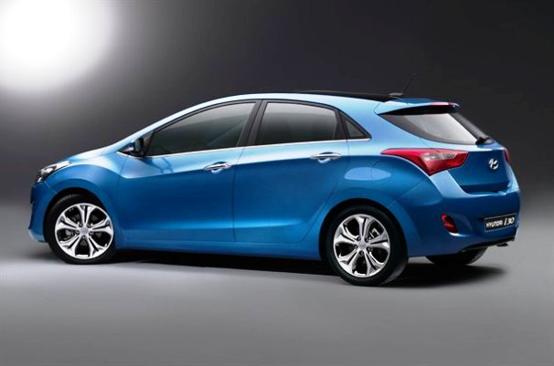 Ţipător: noul autoturism compact Hyundai i30. Primele imagini oficiale