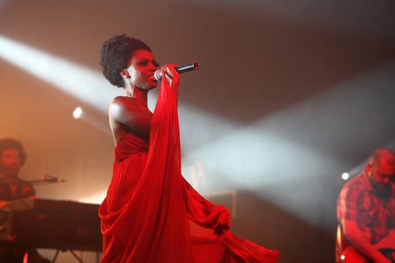 Morcheeba, un concert cu tequila şi aplauze