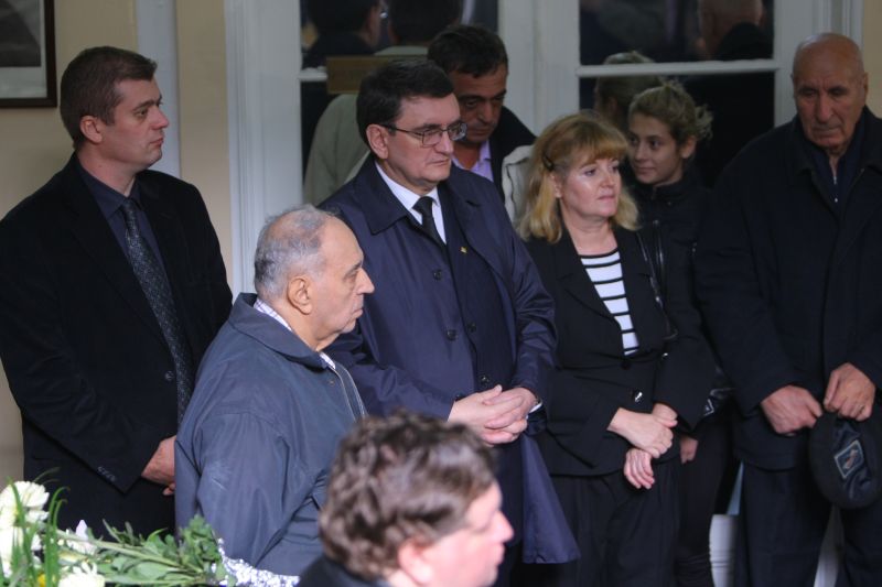 Reproşurile membrilor PNŢCD către Victor Ciorbea la căpătâiul lui Ion Diaconescu: Tolerarea lui Pavelescu şi lipsa de incisivitate