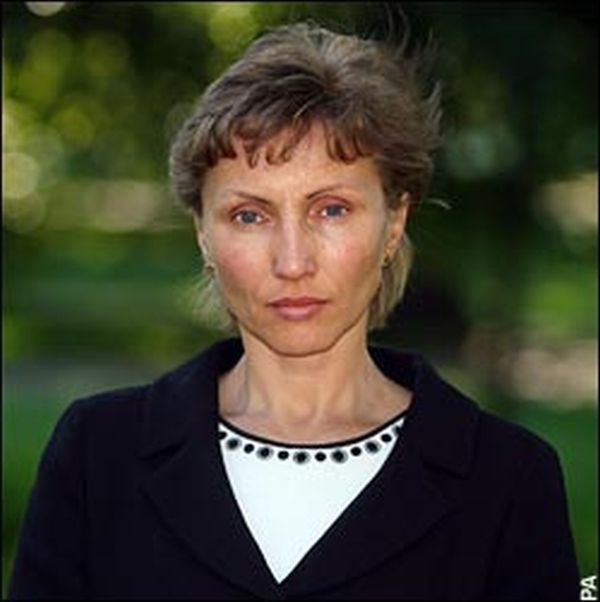 Văduva lui Litvinenko spune că soţul ei a colaborat cu serviciile secrete britanice