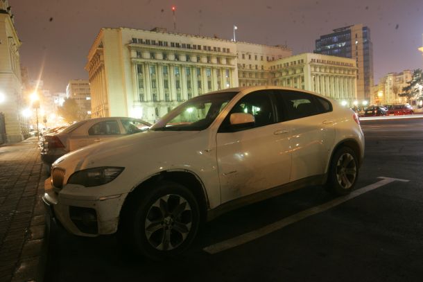 BMW termină anul în forţă, cu două premiere mondiale