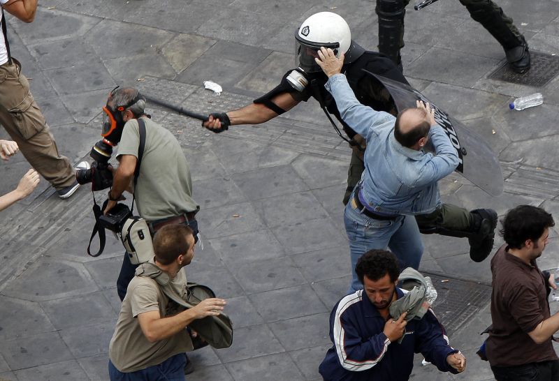 Criza din Grecia şi efectele sale: Atena a devenit cel mai nesigur oraş din Europa