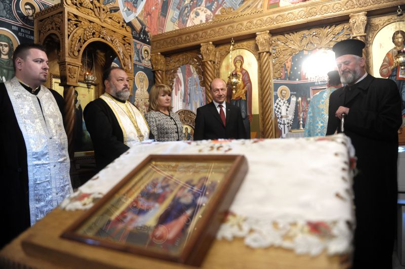 De ce nu recunosc sârbii Biserica Ortodoxă Română?