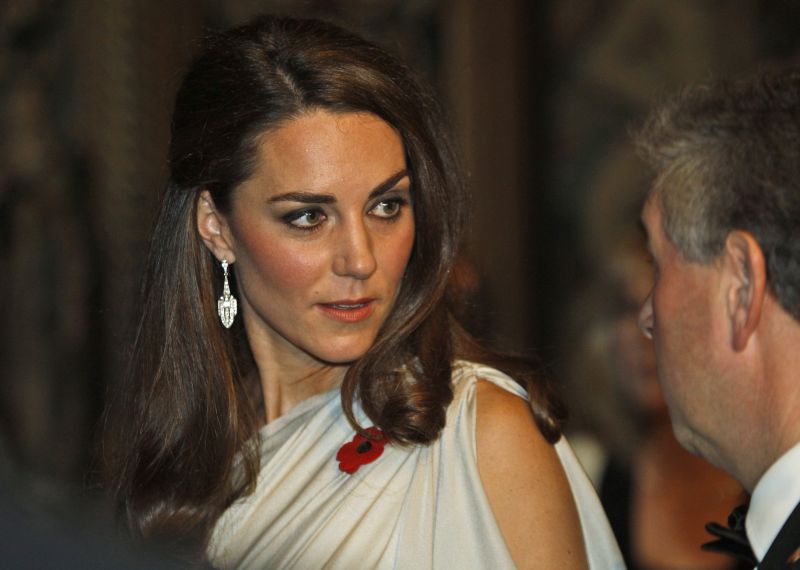 Kate Middleton este însărcinată în şase săptămâni!