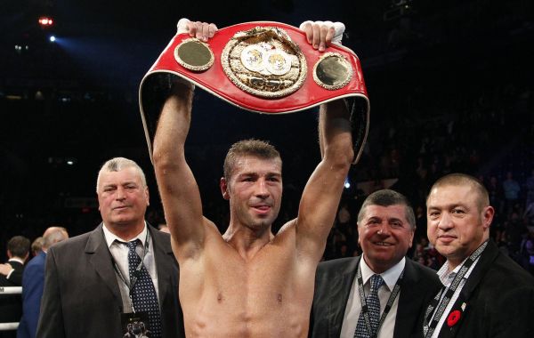 Lucian Bute, victorie la puncte în faţa jamaicanului Glen Johnson. "Sunt mulţumit de performanţa mea"| FOTO