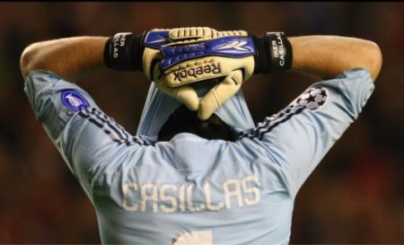 Casillas şi-a prezentat biografia