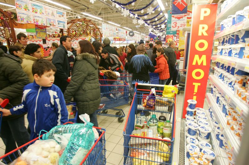 Ce promoţii poţi prinde la shopping-ul de final de an