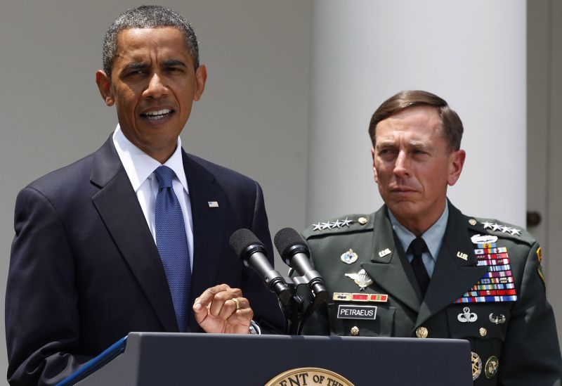 David Petraeus a vrut să demisioneze când Obama a decis retragerea din Afganistan