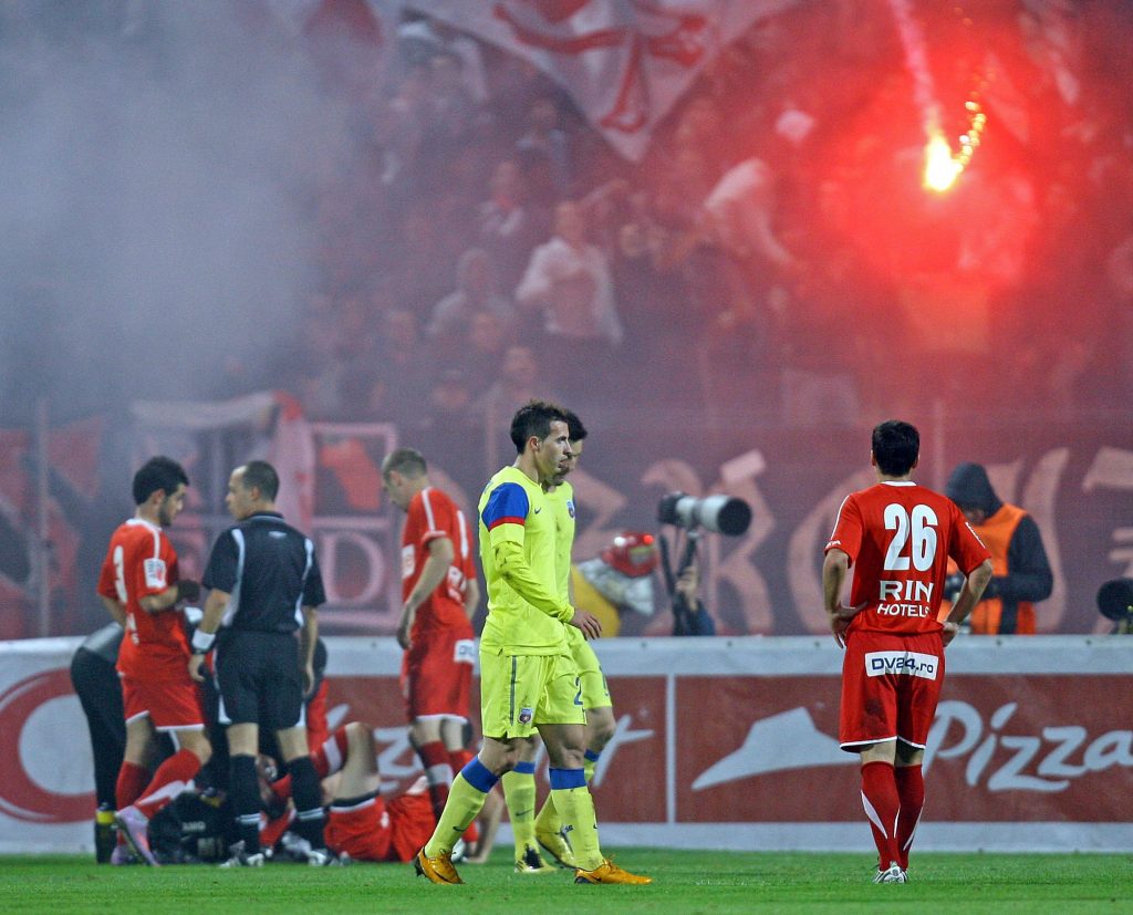 Dinamo - Steaua, derby în imagini | VIDEO