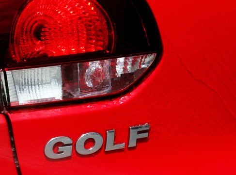 E oficial: Volkswagen va aduce, anul viitor, în România noul Golf