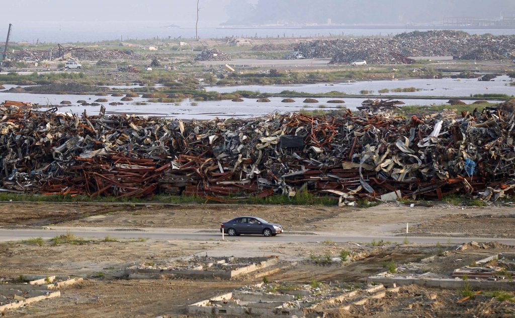 Imagini incredibile din timpul tsunamiului din Japonia