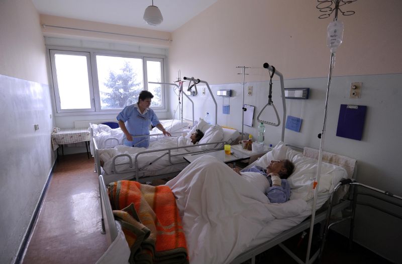 Medicii demisionari slovaci s-au întors la muncă. Guvernul ridică de mâine starea de urgenţă