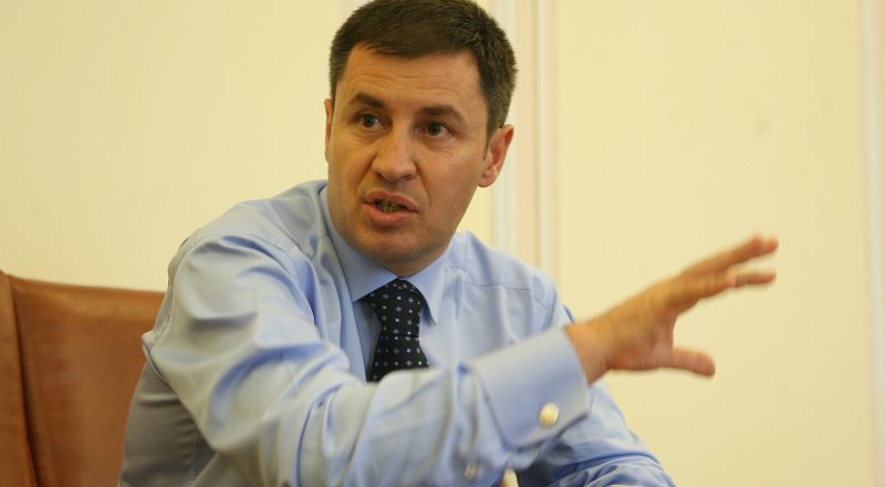 Propunerea MAI pentru alegeri mai ieftine: Vot simultan pentru parlament şi primării