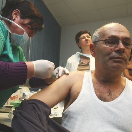 700.000 de doze de vaccin antigripal au fost retrase. Consilier în Ministerul Sănătății: "5-6 milioane de lei nu vor fi o gaură neagră în economie"