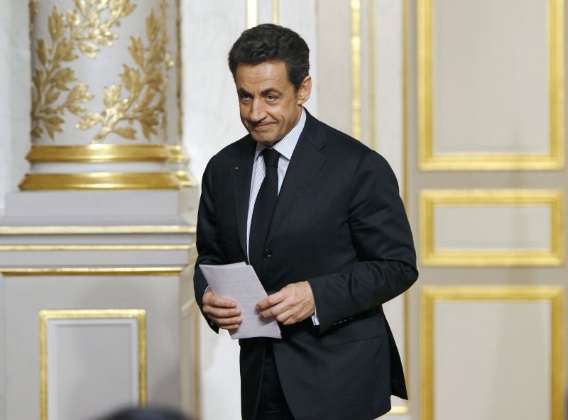 Ce preşedinte vor francezii: Hollande îi cam dezamăgeşte