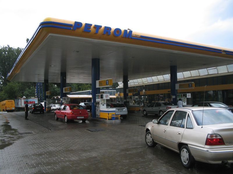 Consiliul Concurenței: Petroliștii ar putea scăpa fără amenda maximă