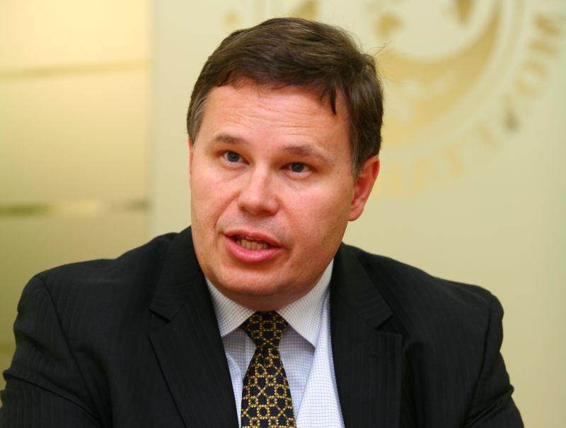 Franks: Majorarea salariului minim trebuie bine calibrată, ca să nu crească economia la negru