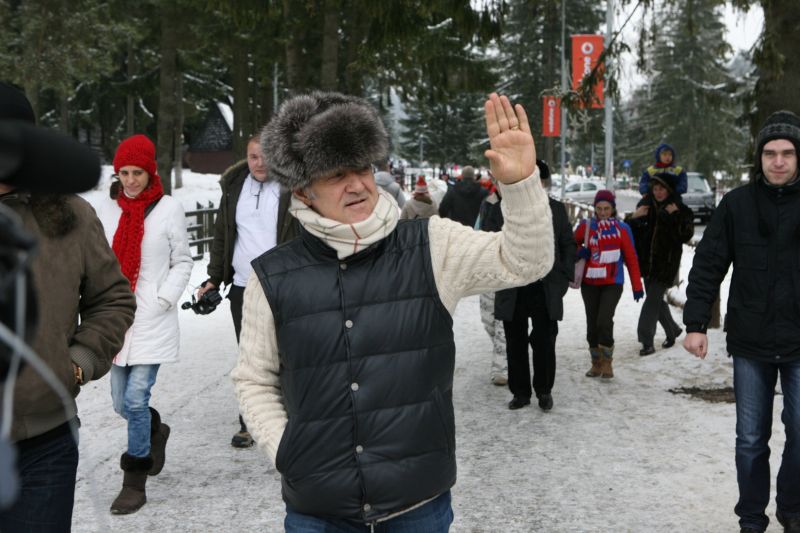 Gigi Becali îi impune lui Ilie Stan jucătorii pentru Liga Europa