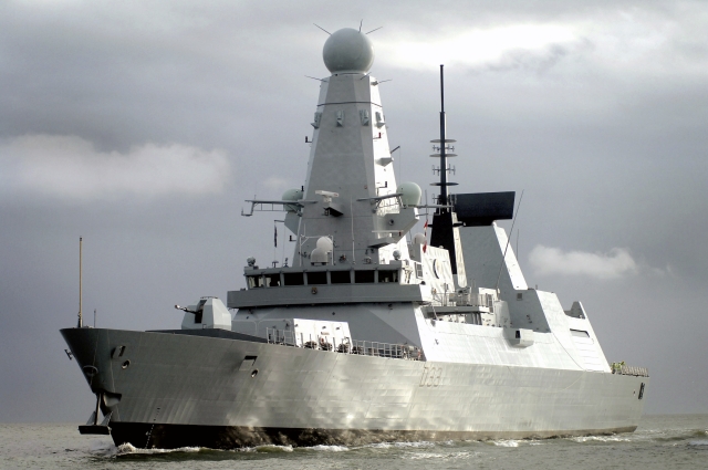 Marea Britanie trimite cea mai modernă navă de război în largul Insulelor Falklands pentru a tempera retorica Argentinei | VIDEO