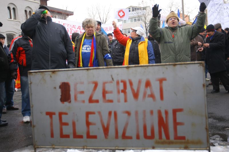 Mitinguri anemice şi politizate. Fluierături fără discriminare pentru Putere şi Opoziţie de Ziua Unirii