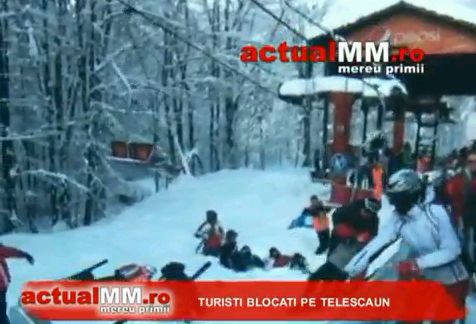 Panică pe o pârtie din Maramureş! Turişti răniţi după ce au sărit dintr-un telescaun avariat | VIDEO