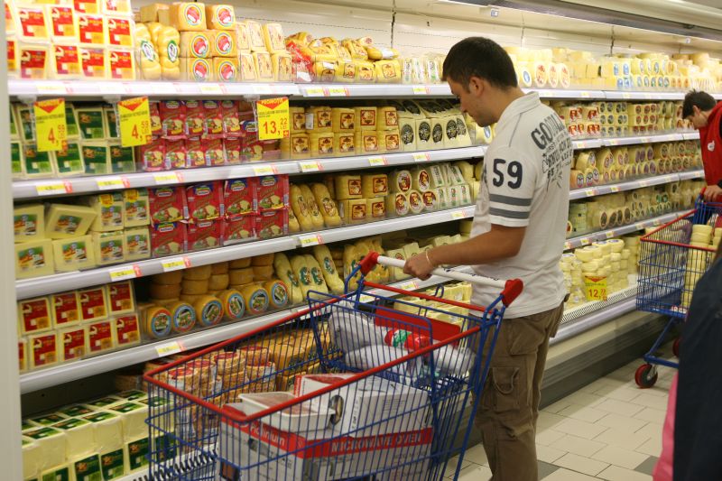 Puterea de cumpărare a scăzut considerabil în România