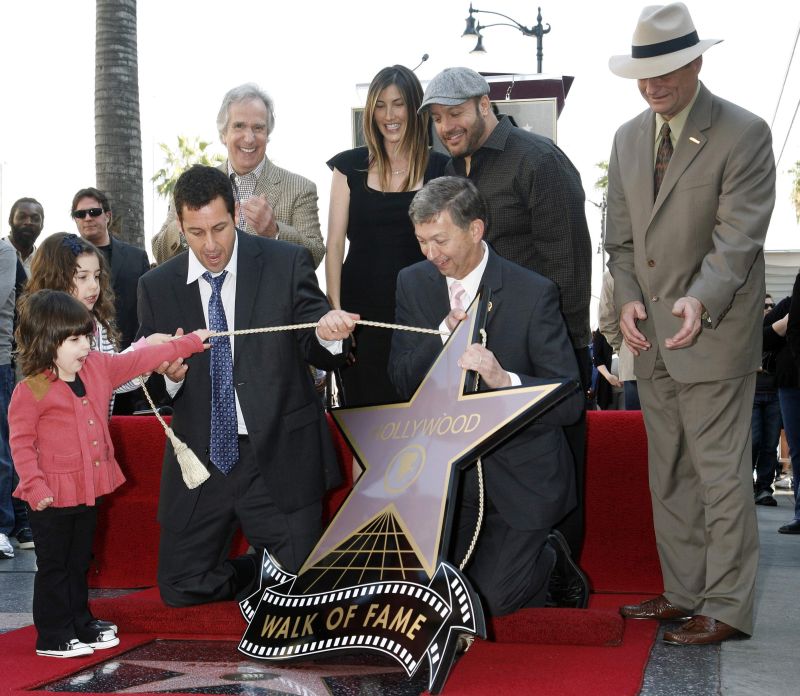 Adam Sandler, nominalizat la zmeura de aur