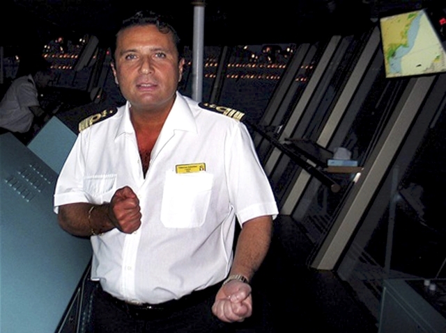 Ce se mai întâmplă cu căpitanul navei Concordia: Suspectat de consum de cocaină