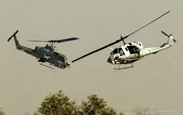 Coliziune între două elicoptere de luptă americane. Şapte puşcaşi marini au murit