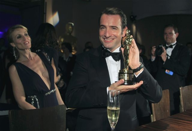 Cum ar arăta Jean Dujardin ca "băiat rău"| VIDEO