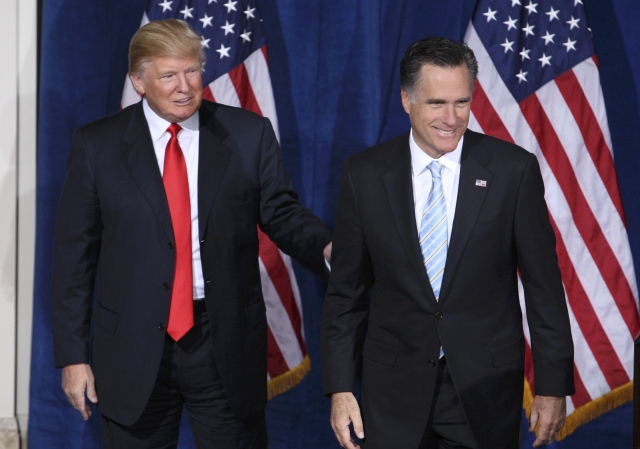 Donald Trump îl susţine pe Mitt Romney în alegerile primare republicane