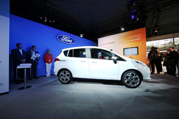 Ford B-Max a fost prezentat, astăzi, în premieră mondială, la Barcelona