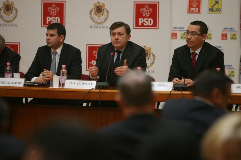 Liderii USL, la întâlnire cu delegația FMI. Ponta către Franks: România, înghețată, nu se văd încă semne de primăvară