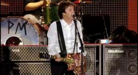 Paul McCartney a renunţat la canabis de dragul fiicei sale