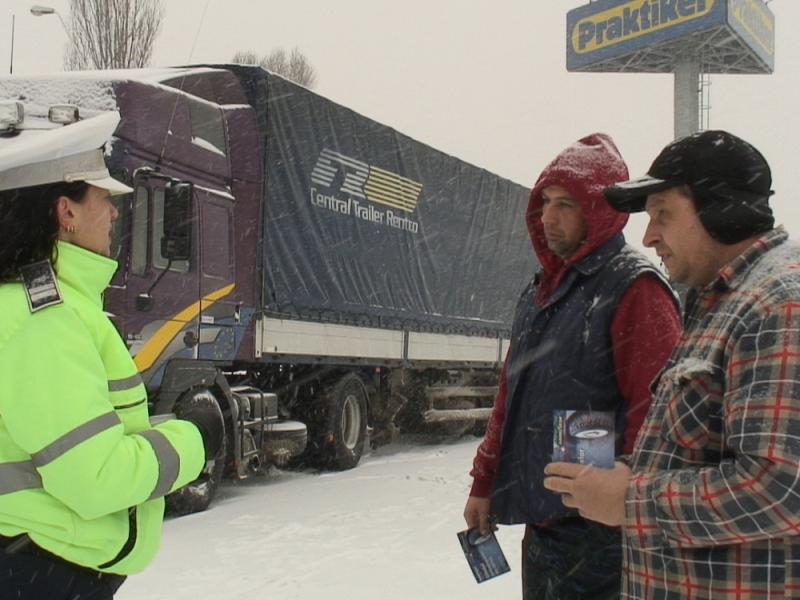 Peste 300 de tiruri stau blocate în Hunedoara